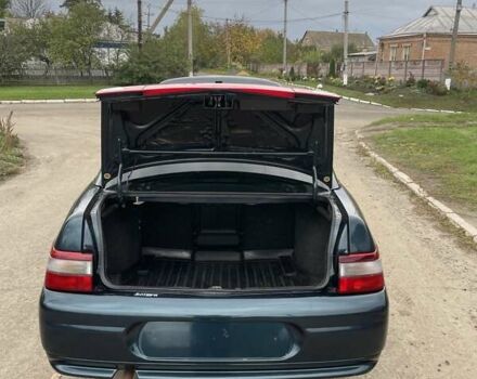 Зелений ВАЗ 2110, об'ємом двигуна 1.6 л та пробігом 195 тис. км за 2450 $, фото 5 на Automoto.ua