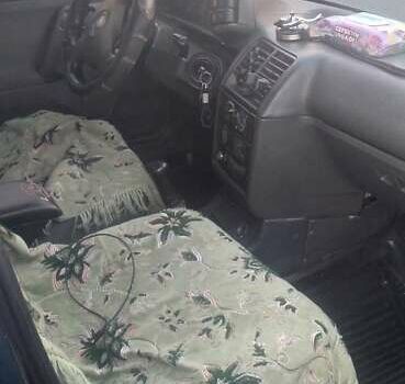 Зелений ВАЗ 2110, об'ємом двигуна 1.6 л та пробігом 350 тис. км за 2000 $, фото 1 на Automoto.ua