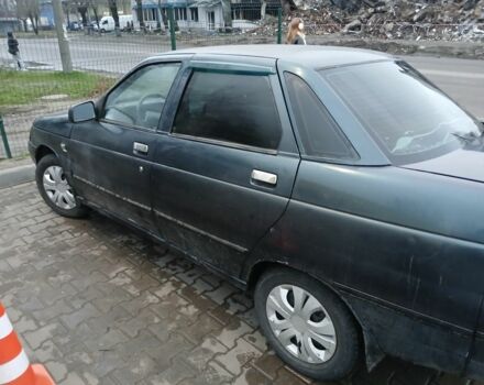 Зеленый ВАЗ 2110, объемом двигателя 1.6 л и пробегом 480 тыс. км за 947 $, фото 5 на Automoto.ua