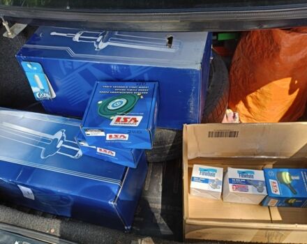 Зеленый ВАЗ 2110, объемом двигателя 1.6 л и пробегом 196 тыс. км за 2000 $, фото 11 на Automoto.ua