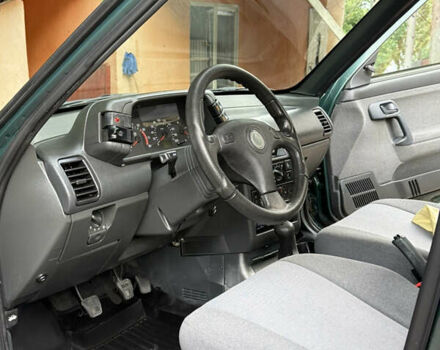 Зелений ВАЗ 2110, об'ємом двигуна 1.6 л та пробігом 104 тис. км за 2700 $, фото 7 на Automoto.ua