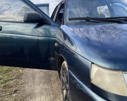 Зеленый ВАЗ 2110, объемом двигателя 1.6 л и пробегом 560 тыс. км за 1300 $, фото 1 на Automoto.ua