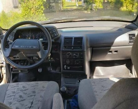 Зелений ВАЗ 2110, об'ємом двигуна 1.6 л та пробігом 350 тис. км за 1000 $, фото 8 на Automoto.ua