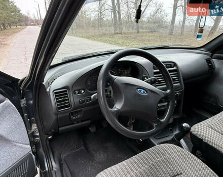 Зелений ВАЗ 2110, об'ємом двигуна 1.6 л та пробігом 200 тис. км за 1900 $, фото 16 на Automoto.ua