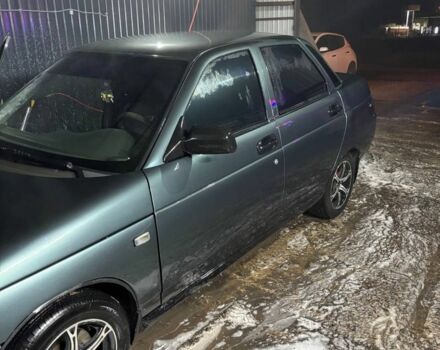 Зеленый ВАЗ 2110, объемом двигателя 1.6 л и пробегом 180 тыс. км за 2100 $, фото 1 на Automoto.ua