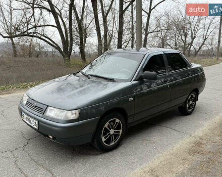 Зелений ВАЗ 2110, об'ємом двигуна 1.6 л та пробігом 200 тис. км за 1900 $, фото 4 на Automoto.ua