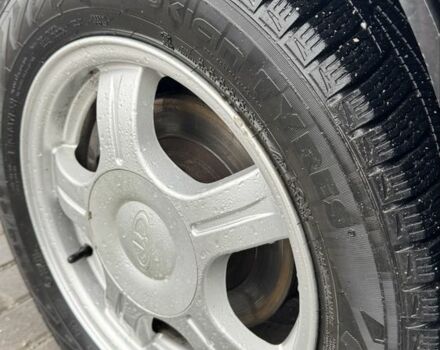 Зеленый ВАЗ 2110, объемом двигателя 1.6 л и пробегом 131 тыс. км за 3600 $, фото 18 на Automoto.ua