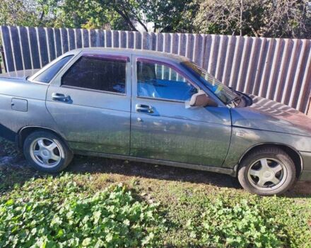 Зеленый ВАЗ 2110, объемом двигателя 1.6 л и пробегом 230 тыс. км за 2000 $, фото 2 на Automoto.ua