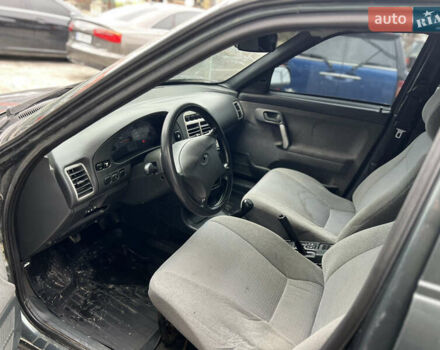 Зелений ВАЗ 2110, об'ємом двигуна 1.6 л та пробігом 100 тис. км за 1400 $, фото 13 на Automoto.ua