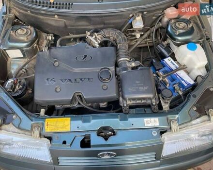 Зеленый ВАЗ 2110, объемом двигателя 1.6 л и пробегом 104 тыс. км за 3400 $, фото 2 на Automoto.ua