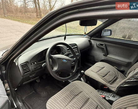 Зелений ВАЗ 2110, об'ємом двигуна 1.6 л та пробігом 200 тис. км за 1900 $, фото 14 на Automoto.ua