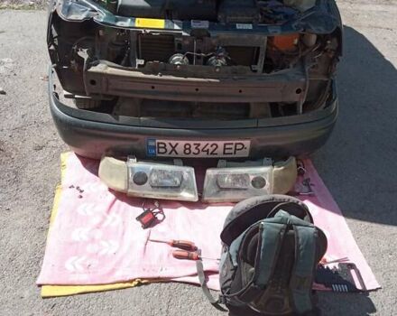 Зелений ВАЗ 2110, об'ємом двигуна 1.6 л та пробігом 197 тис. км за 2450 $, фото 6 на Automoto.ua