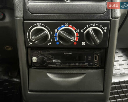 Зеленый ВАЗ 2110, объемом двигателя 1.6 л и пробегом 275 тыс. км за 2750 $, фото 21 на Automoto.ua