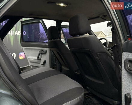 Зеленый ВАЗ 2110, объемом двигателя 1.6 л и пробегом 275 тыс. км за 2750 $, фото 15 на Automoto.ua