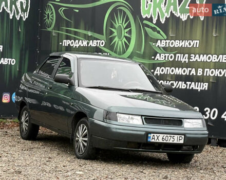 Зеленый ВАЗ 2110, объемом двигателя 1.6 л и пробегом 275 тыс. км за 2750 $, фото 4 на Automoto.ua