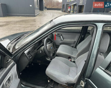 Зелений ВАЗ 2110, об'ємом двигуна 1.6 л та пробігом 152 тис. км за 1900 $, фото 18 на Automoto.ua