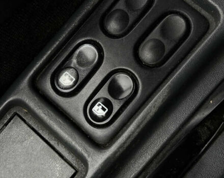 Зеленый ВАЗ 2110, объемом двигателя 1.6 л и пробегом 275 тыс. км за 2750 $, фото 23 на Automoto.ua