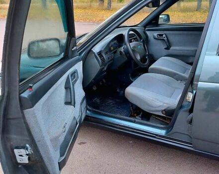 Зелений ВАЗ 2110, об'ємом двигуна 1.6 л та пробігом 197 тис. км за 2600 $, фото 17 на Automoto.ua