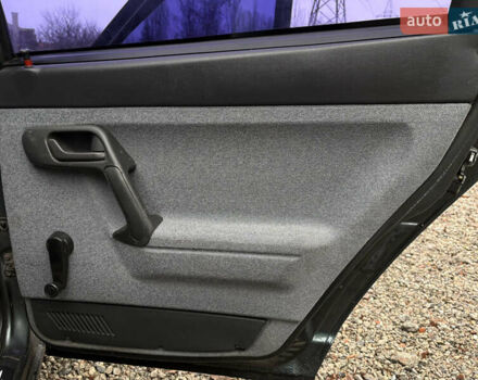 Зеленый ВАЗ 2110, объемом двигателя 1.6 л и пробегом 275 тыс. км за 2750 $, фото 16 на Automoto.ua