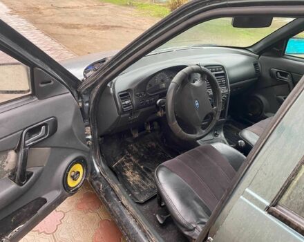 Зеленый ВАЗ 2110, объемом двигателя 1.6 л и пробегом 95 тыс. км за 1100 $, фото 4 на Automoto.ua