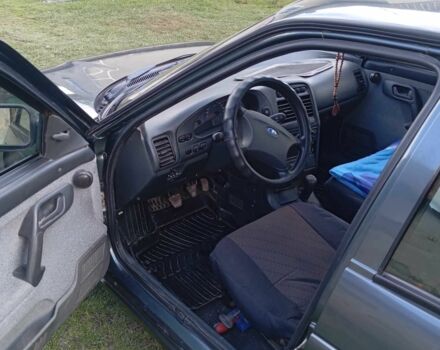 ВАЗ 2110 2010 у Бережанах на Automoto.ua Зелений ВАЗ 2110, об'ємом двигуна 1.6 л та пробігом 41 тис. км за 2300 $, фото 4 на Automoto.ua