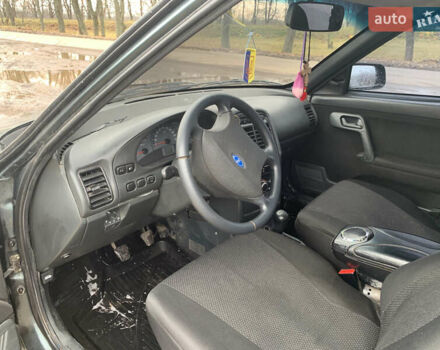 Зеленый ВАЗ 2110, объемом двигателя 1.6 л и пробегом 213 тыс. км за 2750 $, фото 6 на Automoto.ua