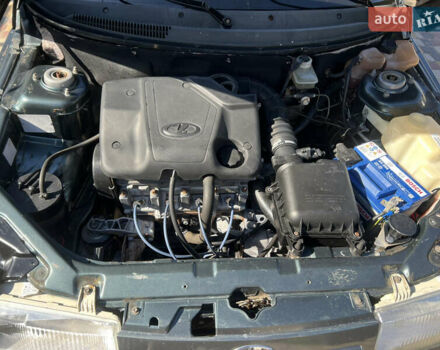Зелений ВАЗ 2110, об'ємом двигуна 1.6 л та пробігом 161 тис. км за 2700 $, фото 20 на Automoto.ua