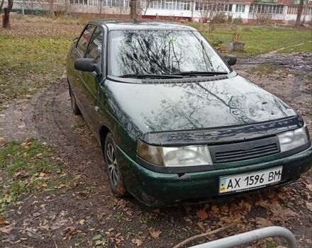 Зеленый ВАЗ 2110, объемом двигателя 1.5 л и пробегом 300 тыс. км за 1000 $, фото 1 на Automoto.ua