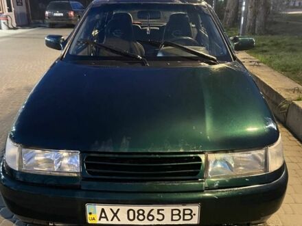 Зеленый ВАЗ 2110, объемом двигателя 1.5 л и пробегом 286 тыс. км за 900 $, фото 1 на Automoto.ua