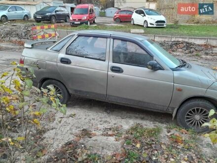 ВАЗ 2110 2002 в Киеве на Automoto.ua Зеленый ВАЗ 2110, объемом двигателя 1.5 л и пробегом 350 тыс. км за 2100 $, фото 1 на Automoto.ua