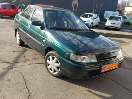 Зеленый ВАЗ 2110, объемом двигателя 1.5 л и пробегом 250 тыс. км за 1200 $, фото 1 на Automoto.ua