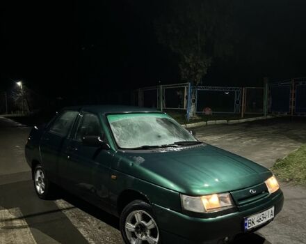 Зеленый ВАЗ 2110, объемом двигателя 1.5 л и пробегом 100 тыс. км за 800 $, фото 1 на Automoto.ua