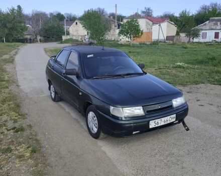 Зеленый ВАЗ 2110, объемом двигателя 1.5 л и пробегом 250 тыс. км за 1350 $, фото 1 на Automoto.ua