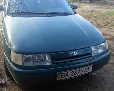 Зеленый ВАЗ 2110, объемом двигателя 1.5 л и пробегом 200 тыс. км за 1500 $, фото 1 на Automoto.ua