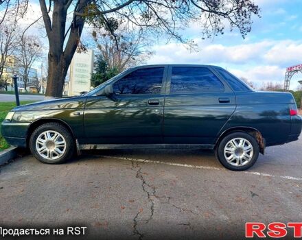 Зеленый ВАЗ 2110, объемом двигателя 1.6 л и пробегом 170 тыс. км за 2000 $, фото 1 на Automoto.ua