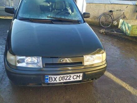 Зеленый ВАЗ 2110, объемом двигателя 1.6 л и пробегом 138 тыс. км за 2000 $, фото 1 на Automoto.ua