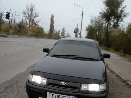 Зеленый ВАЗ 2110, объемом двигателя 1.6 л и пробегом 206 тыс. км за 1950 $, фото 1 на Automoto.ua