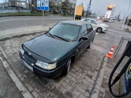 Зеленый ВАЗ 2110, объемом двигателя 1.6 л и пробегом 480 тыс. км за 947 $, фото 1 на Automoto.ua