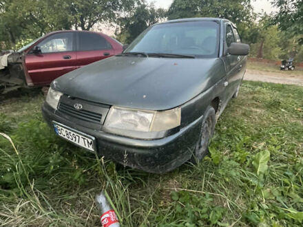 Зеленый ВАЗ 2110, объемом двигателя 1.6 л и пробегом 200 тыс. км за 600 $, фото 1 на Automoto.ua