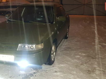 Зеленый ВАЗ 2110, объемом двигателя 1.6 л и пробегом 270 тыс. км за 2000 $, фото 1 на Automoto.ua