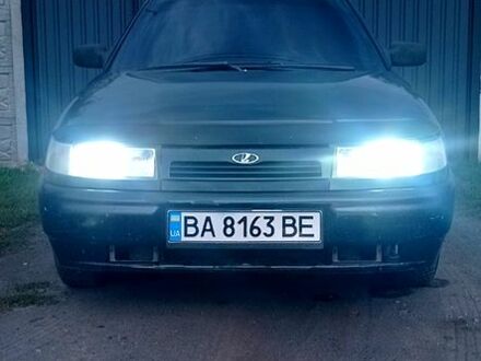 Зеленый ВАЗ 2110, объемом двигателя 1.6 л и пробегом 180 тыс. км за 1500 $, фото 1 на Automoto.ua