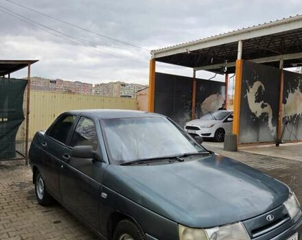 Зеленый ВАЗ 2110, объемом двигателя 1.6 л и пробегом 240 тыс. км за 1500 $, фото 1 на Automoto.ua