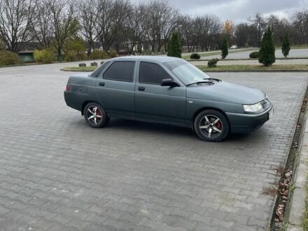 Зеленый ВАЗ 2110, объемом двигателя 1.6 л и пробегом 65 тыс. км за 2800 $, фото 1 на Automoto.ua