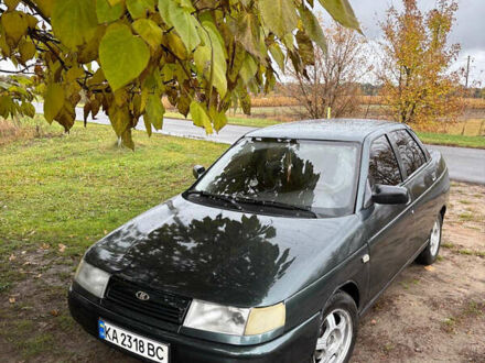 Зеленый ВАЗ 2110, объемом двигателя 1.6 л и пробегом 247 тыс. км за 2700 $, фото 1 на Automoto.ua