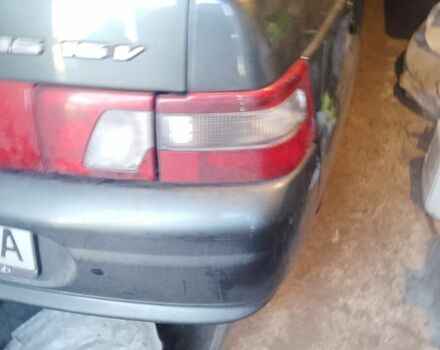 Зеленый ВАЗ 2110, объемом двигателя 1.6 л и пробегом 115 тыс. км за 2500 $, фото 1 на Automoto.ua