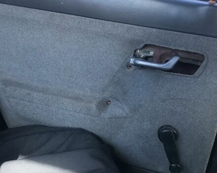 Красный ВАЗ 21106, объемом двигателя 1.6 л и пробегом 3 тыс. км за 946 $, фото 6 на Automoto.ua