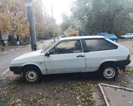 Белый ВАЗ 21108, объемом двигателя 1.5 л и пробегом 220 тыс. км за 239 $, фото 2 на Automoto.ua