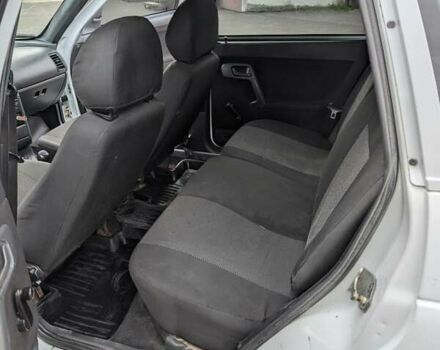 Білий ВАЗ 2111, об'ємом двигуна 1.6 л та пробігом 208 тис. км за 1950 $, фото 12 на Automoto.ua