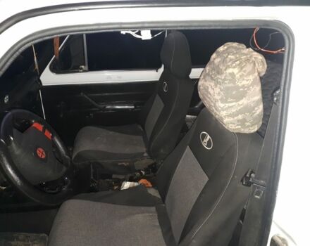 Белый ВАЗ 2111, объемом двигателя 1 л и пробегом 200 тыс. км за 3900 $, фото 6 на Automoto.ua