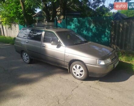 Бежевый ВАЗ 2111, объемом двигателя 1.5 л и пробегом 300 тыс. км за 1300 $, фото 4 на Automoto.ua